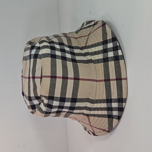 Burberry Nova Check & Denim Reversible Bucket Hat - Picture 3 of 13
